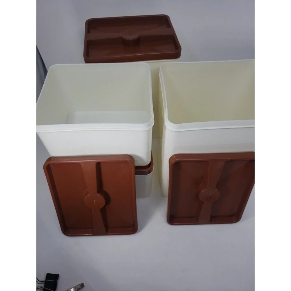 Poly Flex Republic Canister Set Vintage MCM Four Piece Brown 4 Lids Model 239